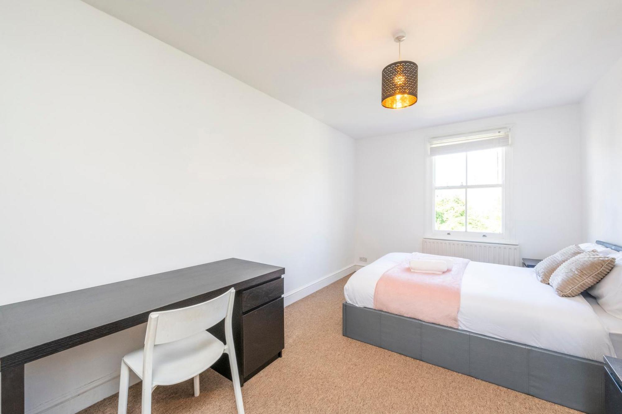 Spacious City London Apartments London Eye, Westminster, Big Ben, Vauxhall Station المظهر الخارجي الصورة